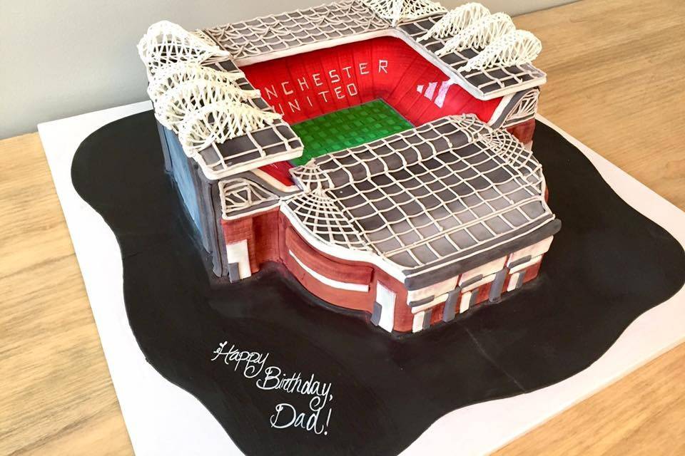Manchester stadium cake