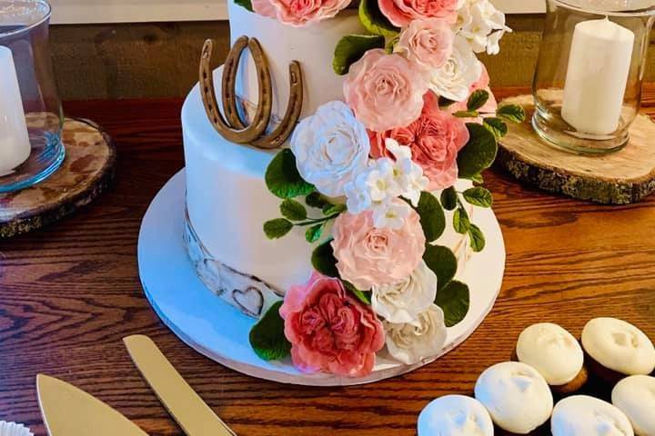 Sugar flower wedding cake