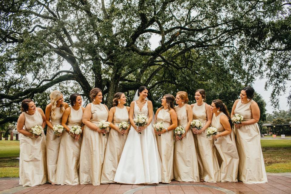 Wedding party - Photo by Tate Tullier