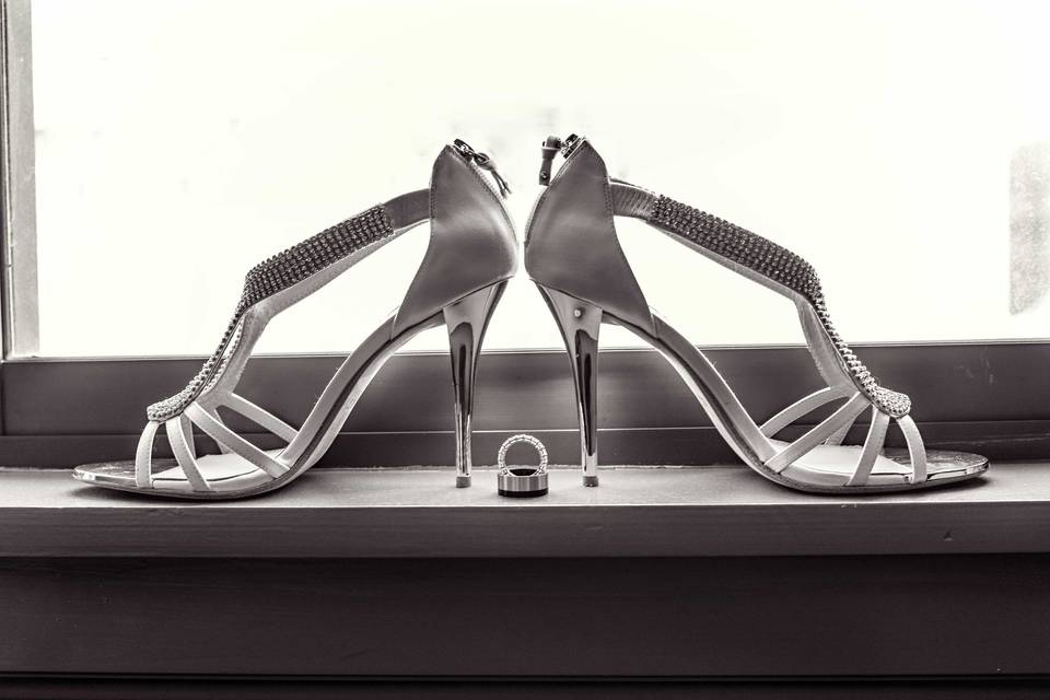 Bride's shoes and wedding ring