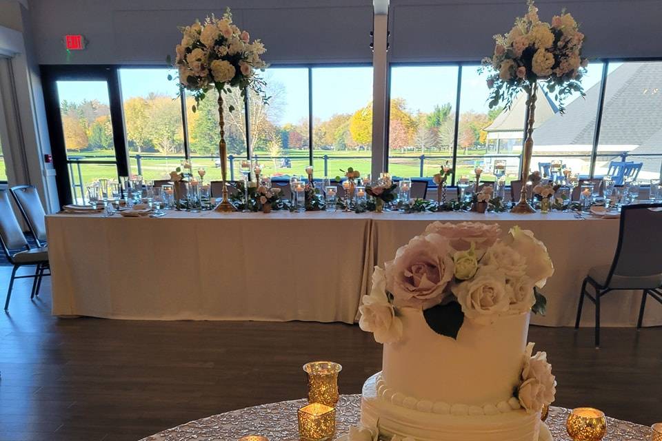 Head and Cake Tables
