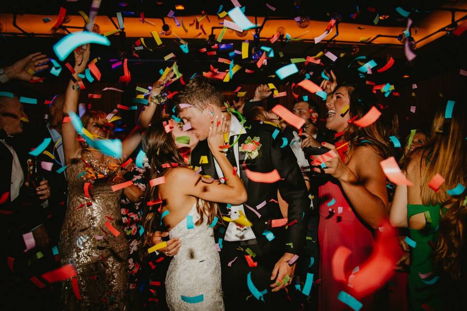 Confetti Wedding DJ