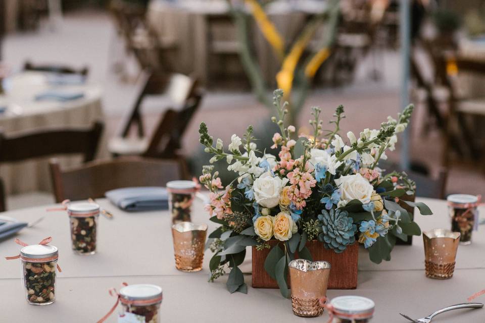 Floral centerpiece design