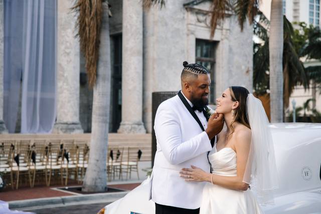 Sidney & Berne Davis Art Cente