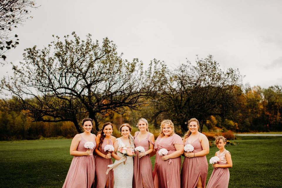 Bride & Bridesmaids