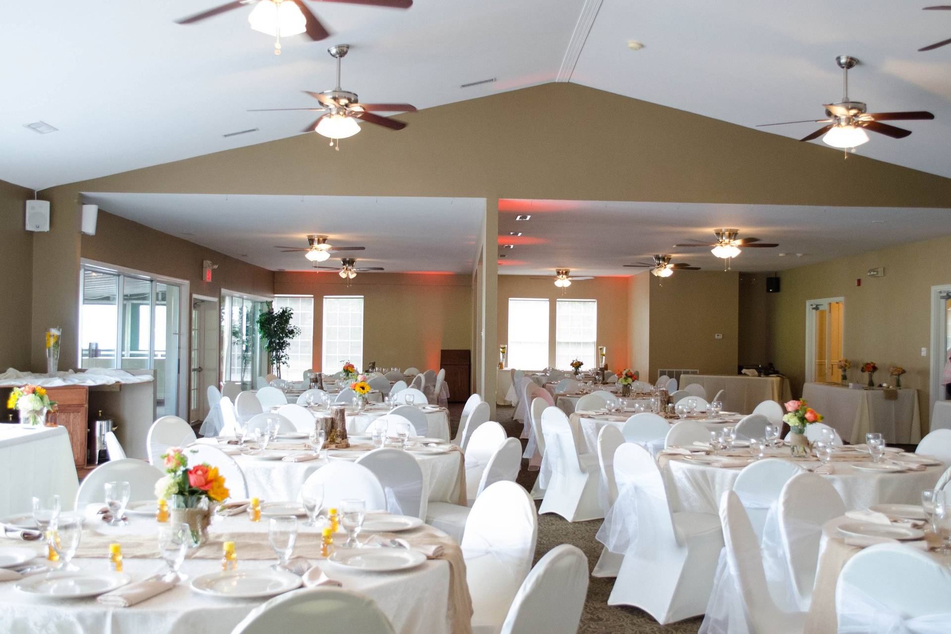 Landings at Spirit Golf Club Venue Chesterfield, MO WeddingWire