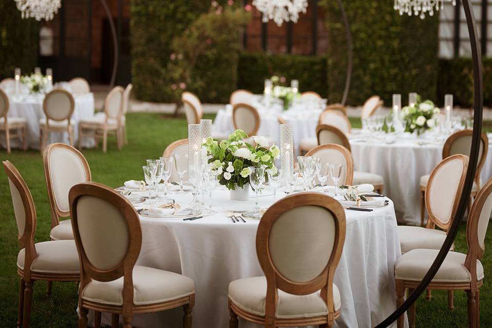 Chic wedding reception