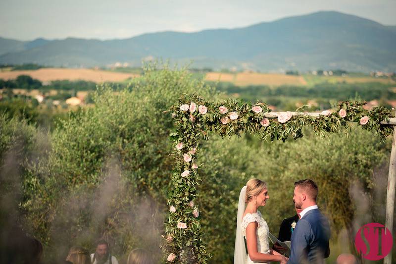 Super Tuscan Wedding Planners