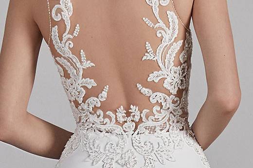 New Arrival: Pronovias Erandi