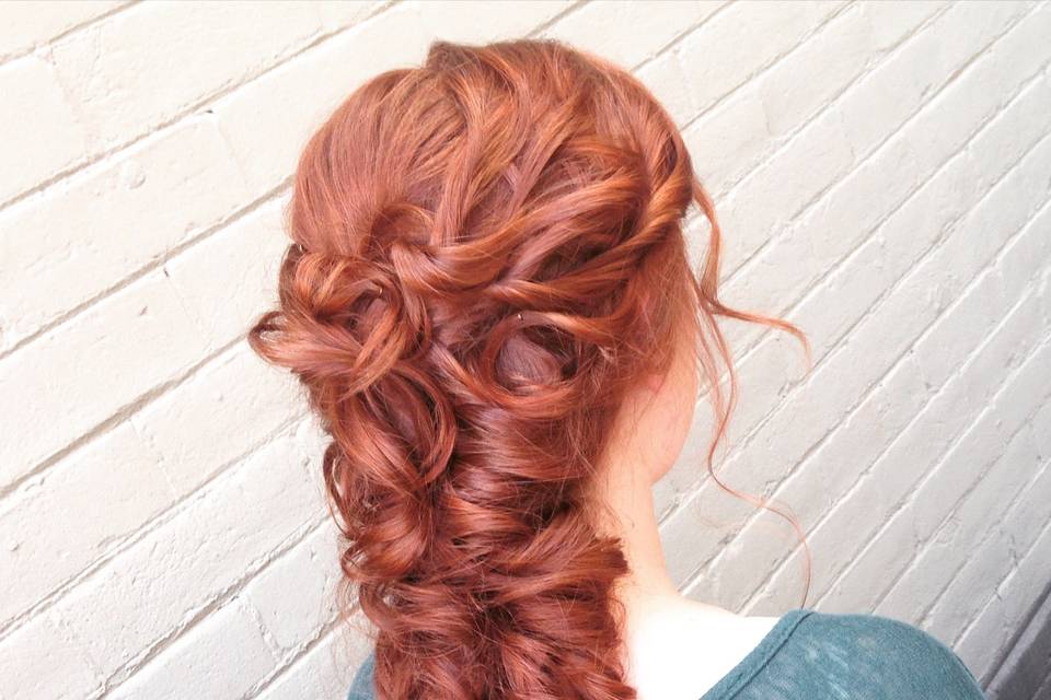 Complicated braids
