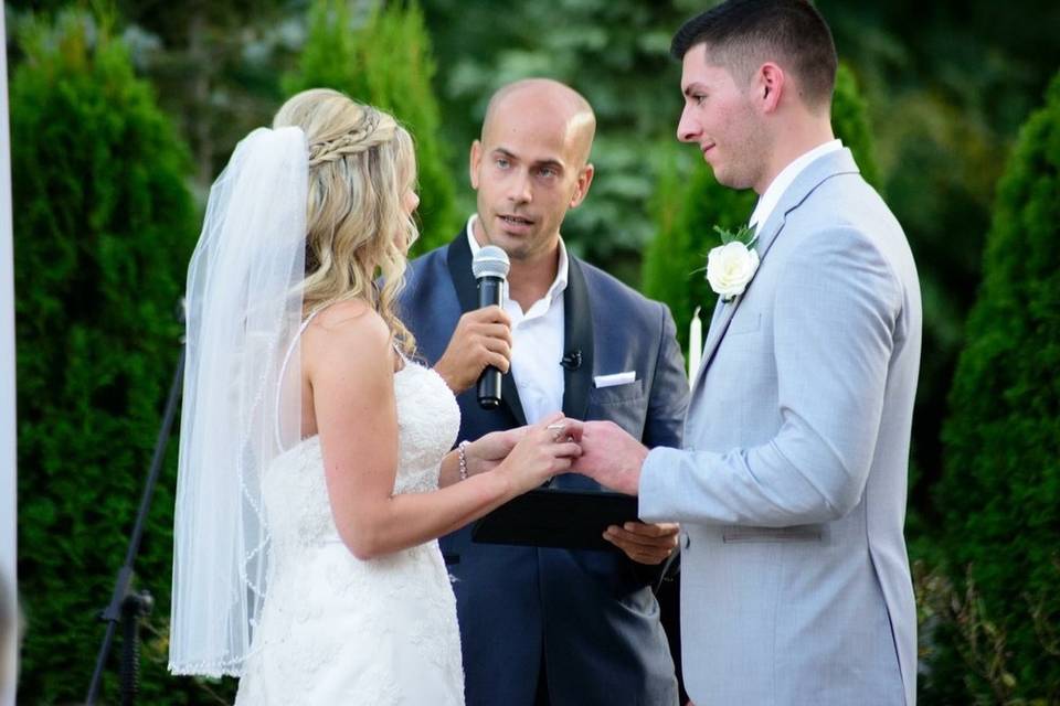 Best Wedding Officiant