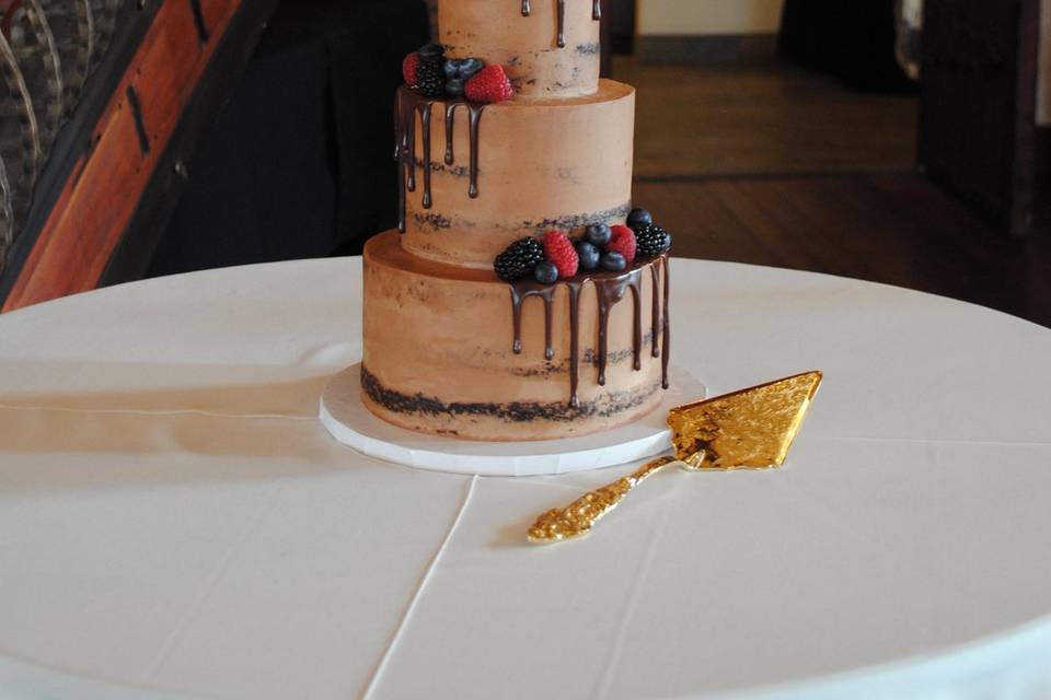 Wadley Farm Naked Wedding Cake