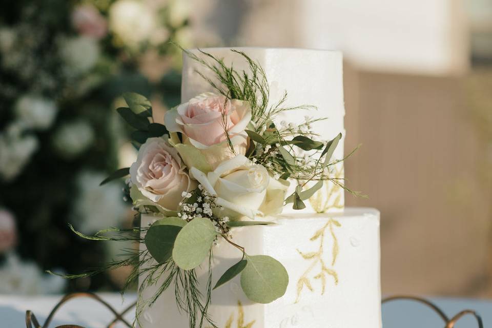 Backyard Wedding Hexagon Cake