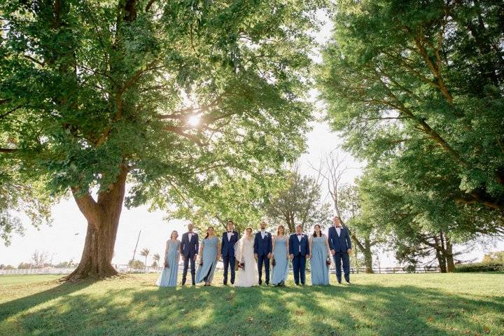 Bridal party portraits creativ