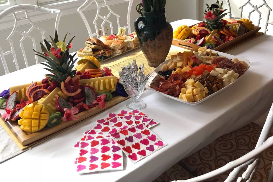 Happy fruit table