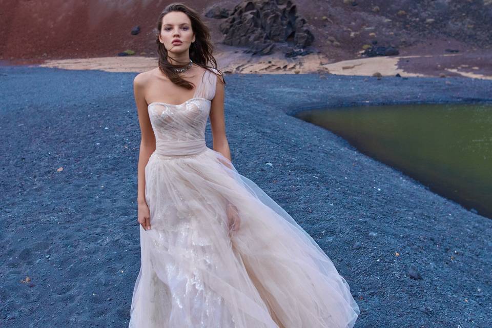 Galia Lahav