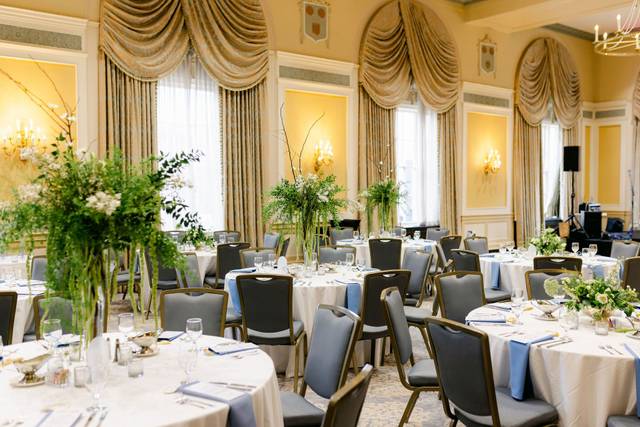Colonial Ballroom Set Up
