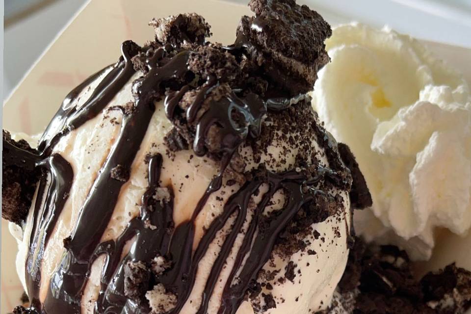 Cookie Overload Sundae