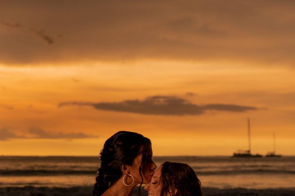 Romantic clean Beach wedding