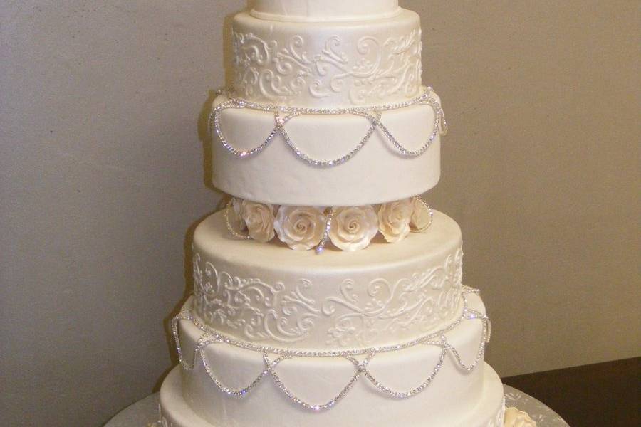 Wedding Cakes by Tammy Allen