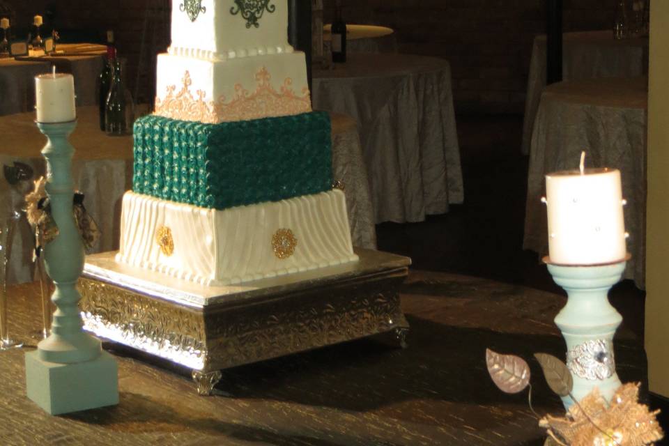 Wedding Cakes by Tammy Allen