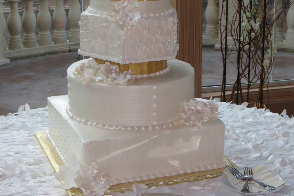 Wedding Cakes by Tammy Allen