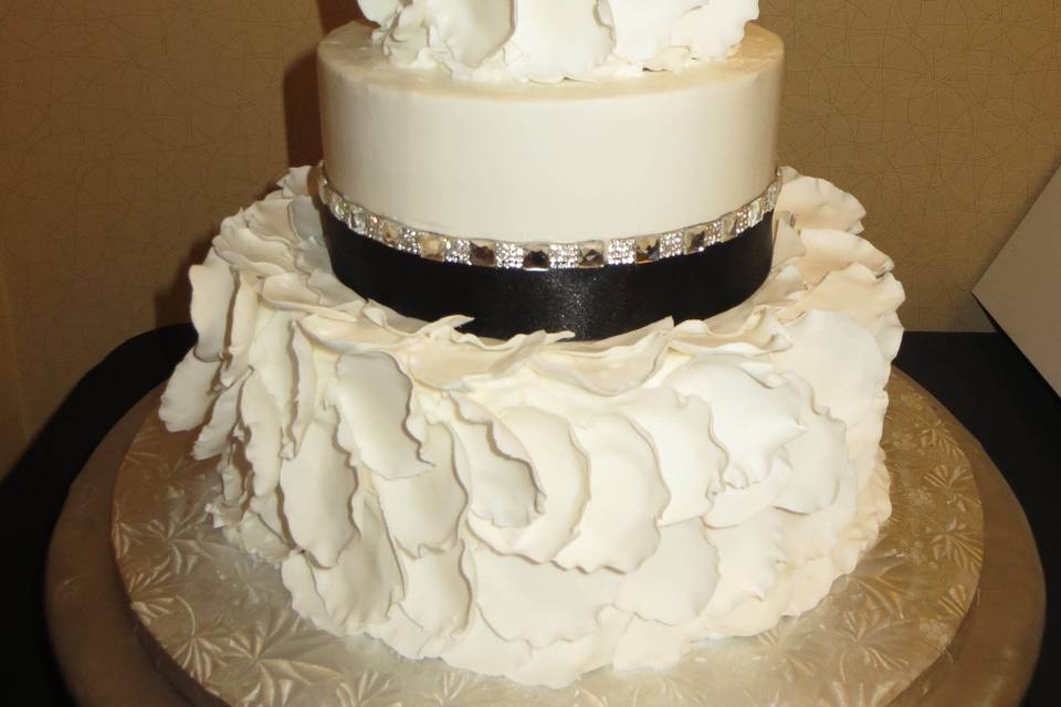 Wedding Cakes by Tammy Allen