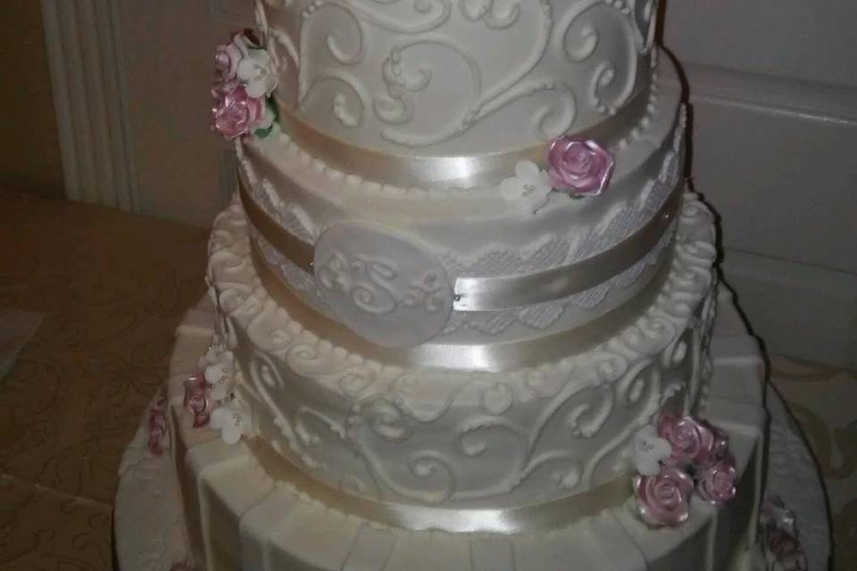 Wedding Cakes by Tammy Allen