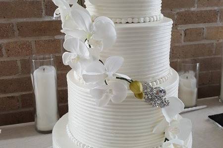 Wedding Cakes by Tammy Allen