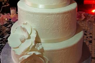 Wedding Cakes by Tammy Allen