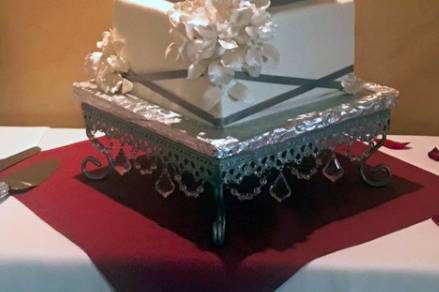 Wedding Cakes by Tammy Allen