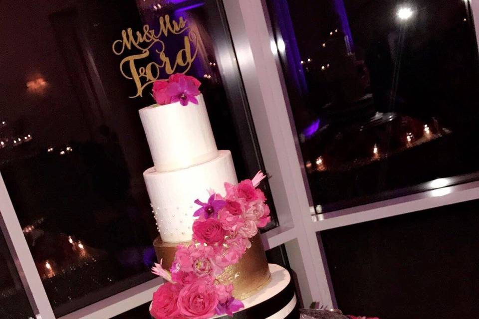 Wedding cake with floral decor
