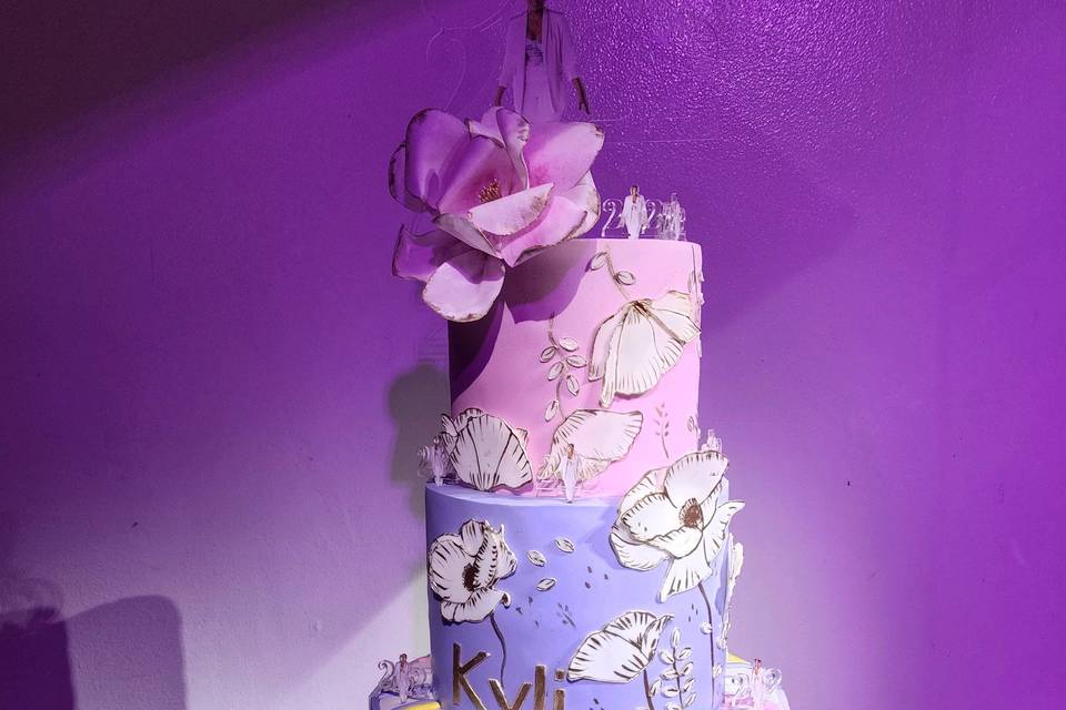 Weddings Cakes by Tammy Allen