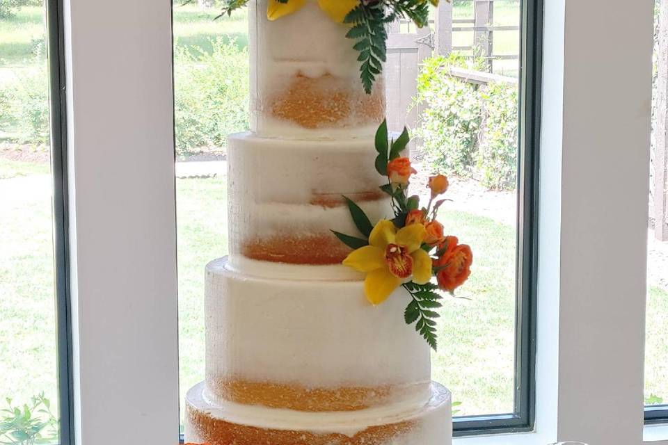 Weddings Cakes by Tammy Allen