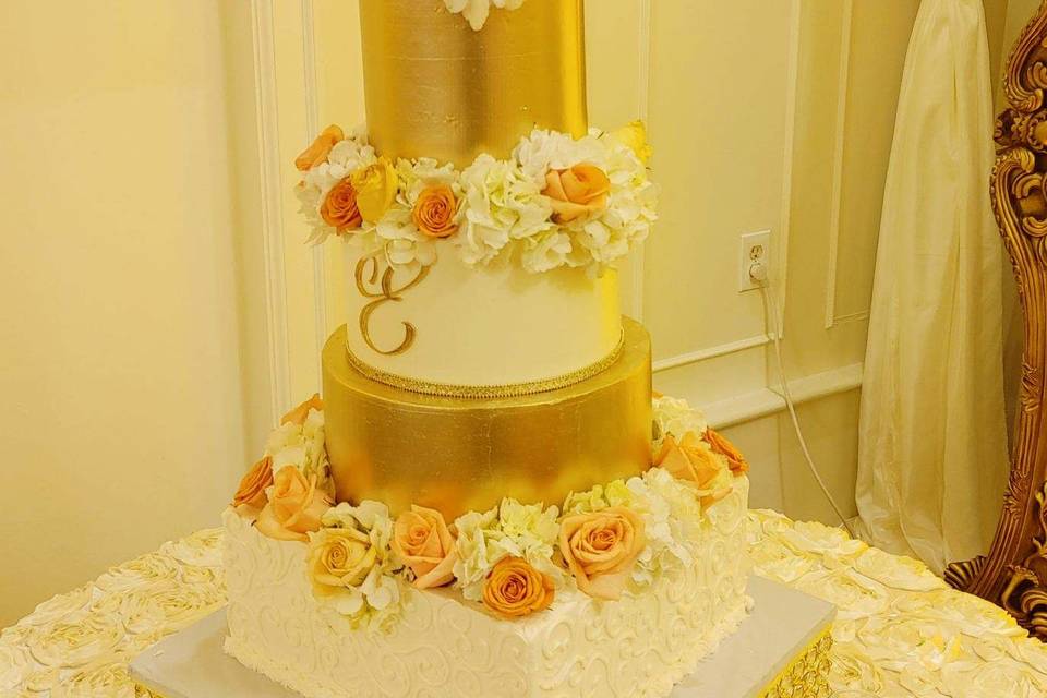 Weddings Cakes by Tammy Allen