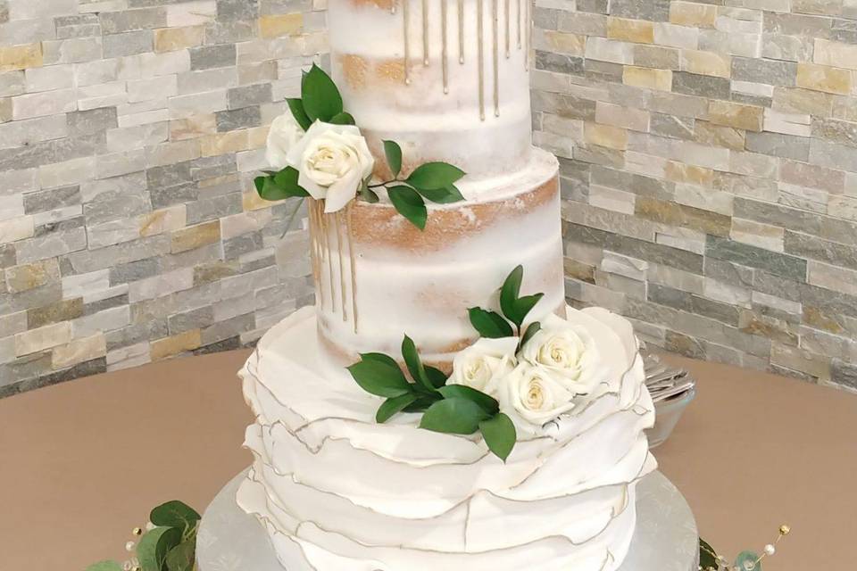 Weddings Cakes by Tammy Allen