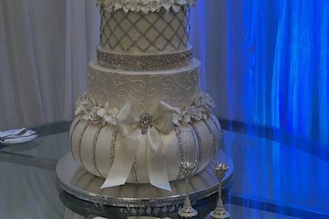 Weddings Cakes by Tammy Allen