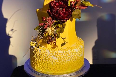 Weddings Cakes by Tammy Allen