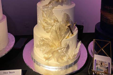 Weddings Cakes by Tammy Allen