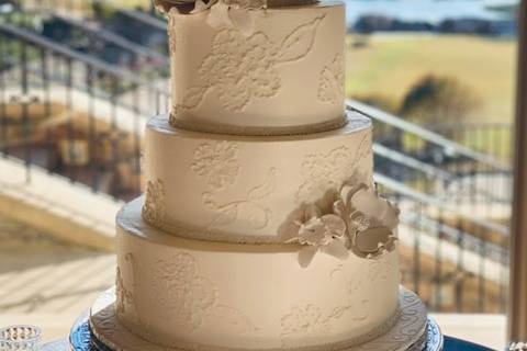 Weddings Cakes by Tammy Allen