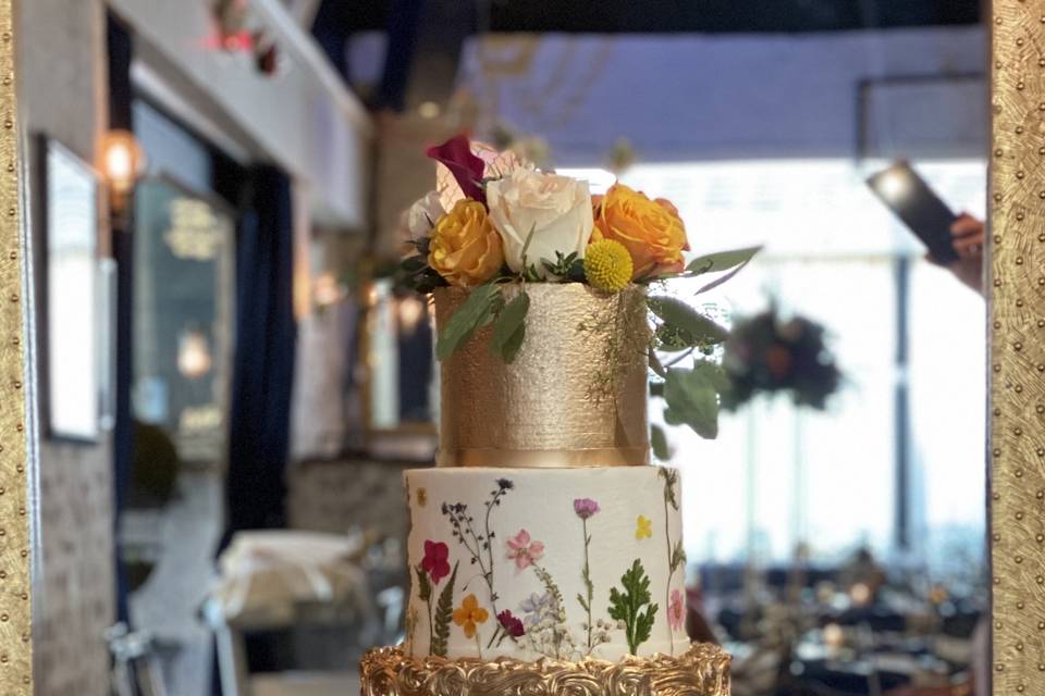 Weddings Cakes by Tammy Allen