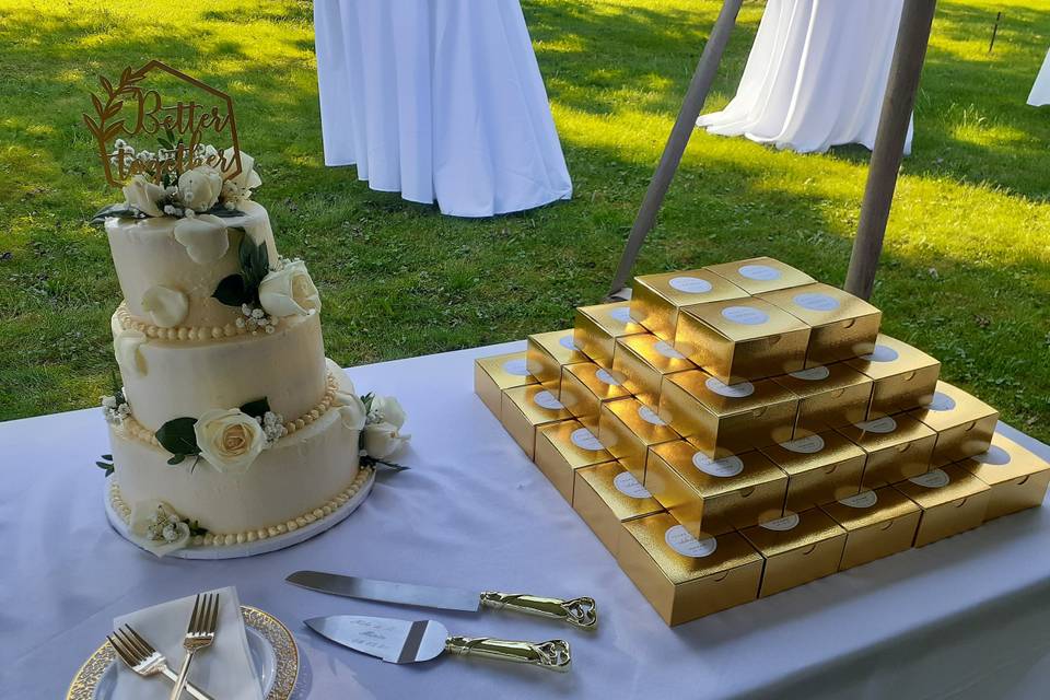 Cake & Dessert table