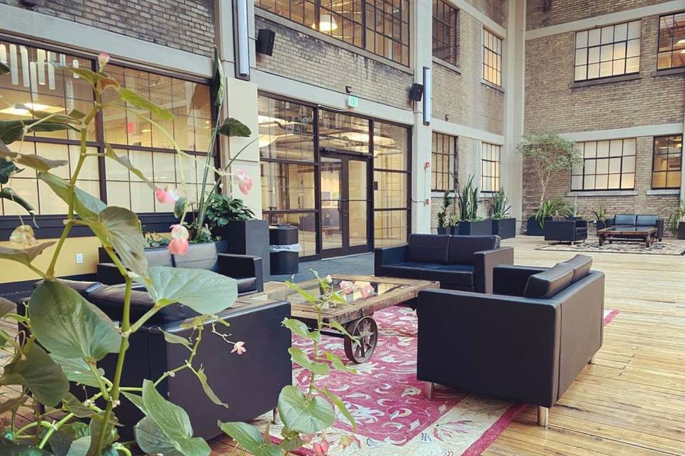 The Atrium @ 500 Seneca