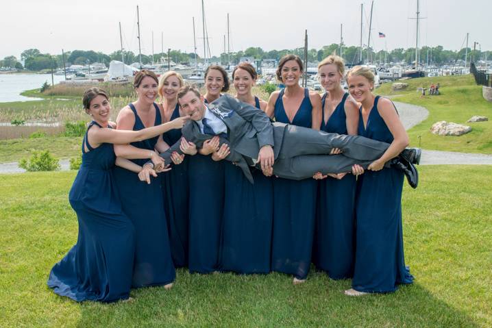 Fun Wedding Party Portraits