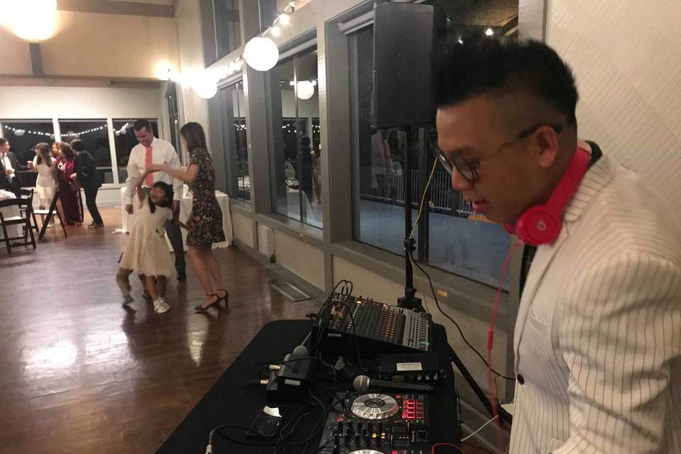 DJ @ Walnut Creek