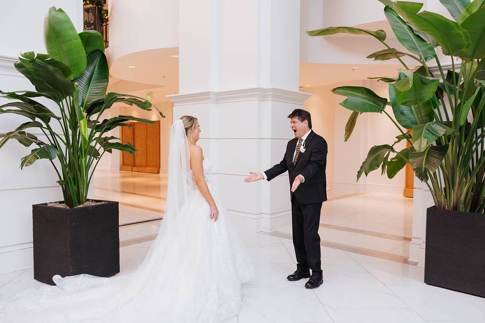 Bride and Dad first look