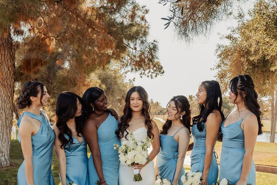 Winové Phoenix Bridal hair and