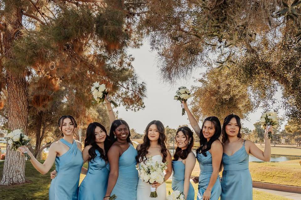 Winové Phoenix Bridal hair and