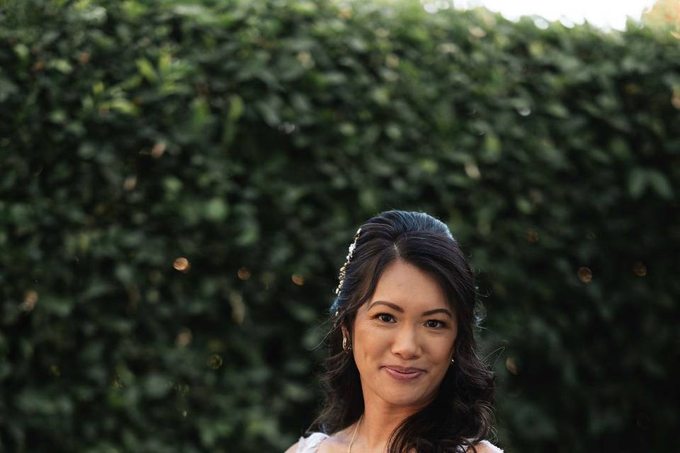 Winové Phoenix Bridal hair and