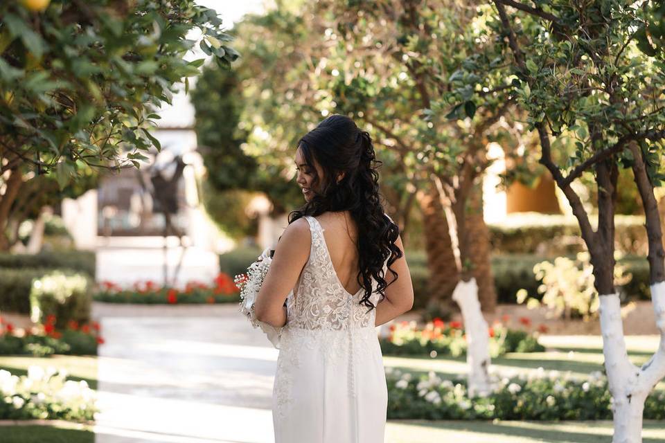 Winové Phoenix Bridal hair and